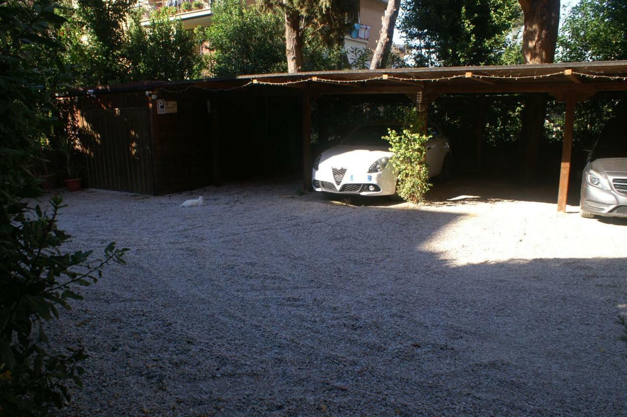 רומא Affittacamere Villa Wilson מראה חיצוני תמונה
